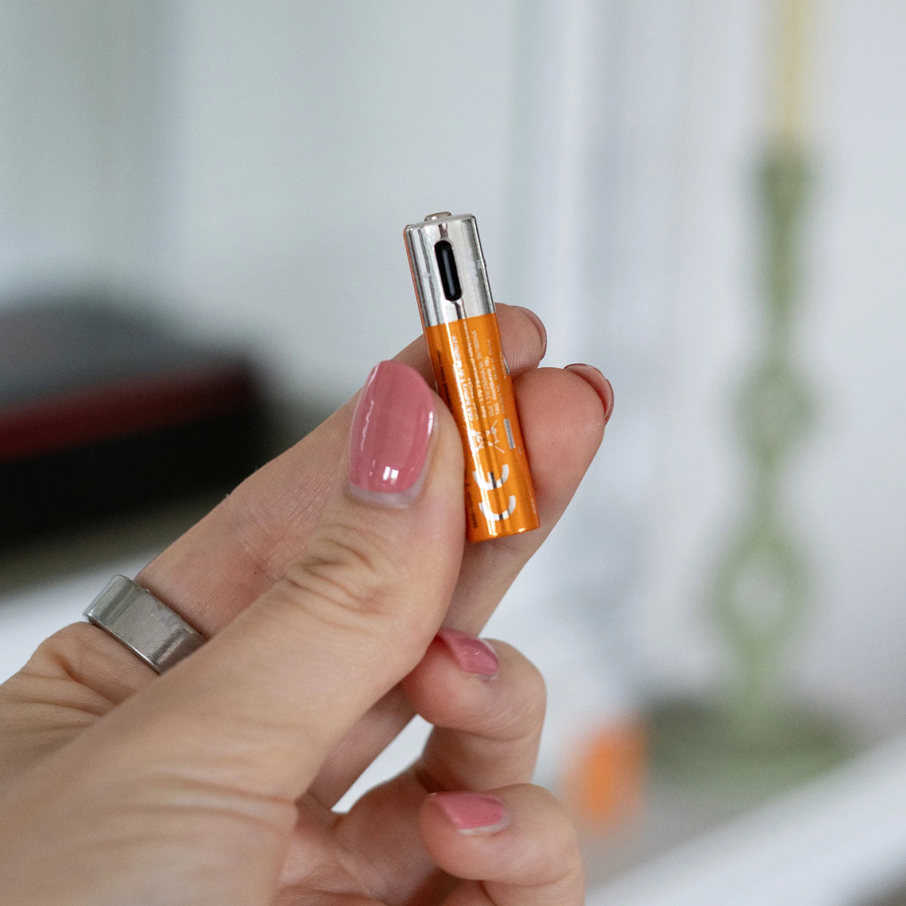 Rechargeable AAA Batteries with USB-C - 4 Pack