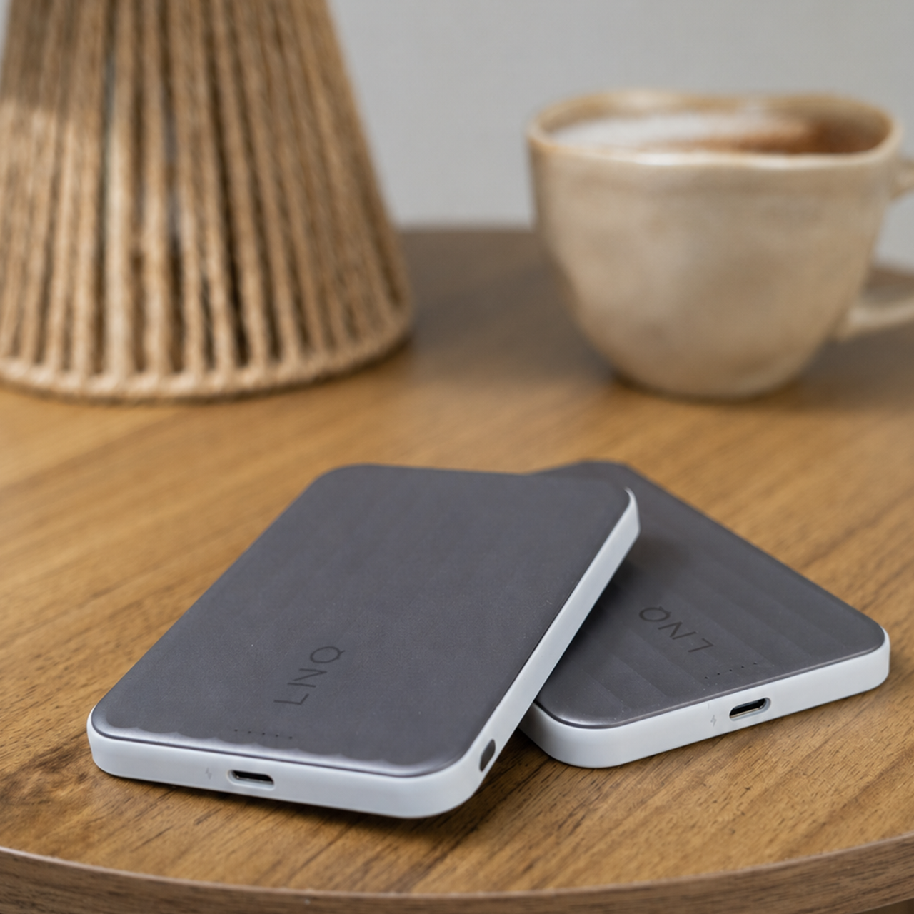 LINQ Semi-solid State Magnetic Power bank 5.000