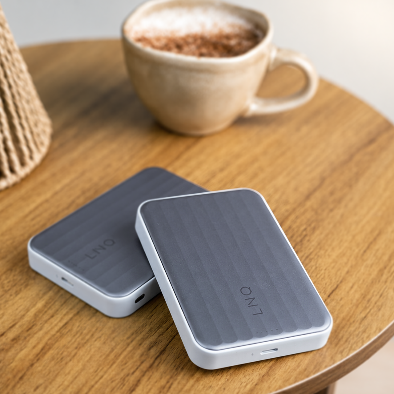 LINQ Semi-solid State Magnetic Power bank 10.000