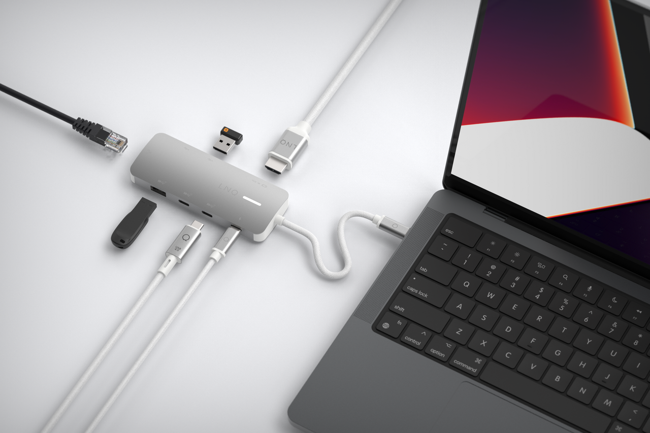 LINQ 8in1 8K PRO USB-C Multiport Hub 140W