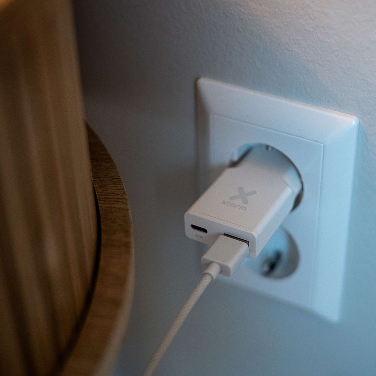 SlimLine 33W Charger